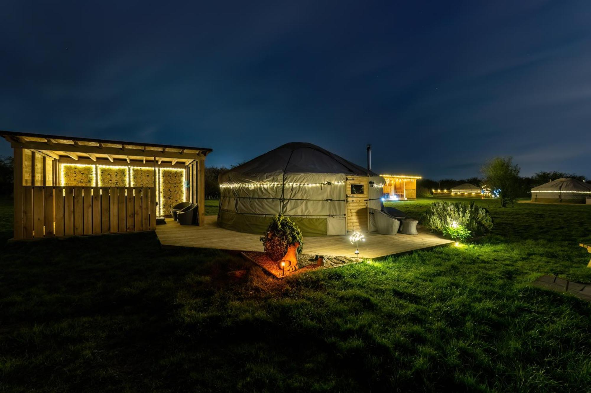 Lincoln Yurts Hotel Luaran gambar
